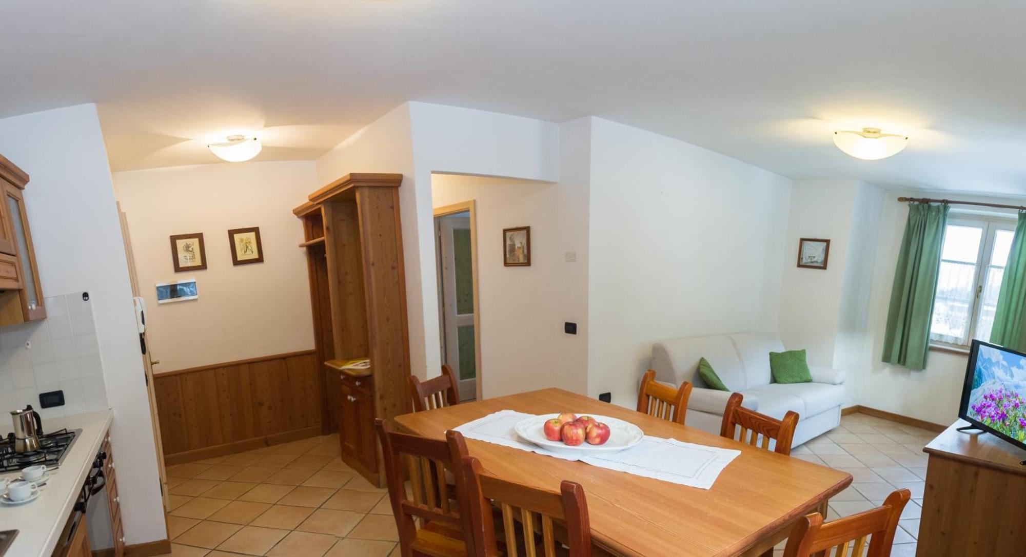 Casa Tomaselli Aparthotel Pellizzano Buitenkant foto