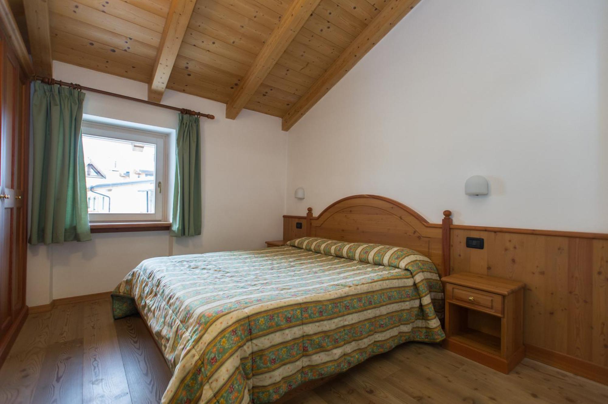 Casa Tomaselli Aparthotel Pellizzano Buitenkant foto
