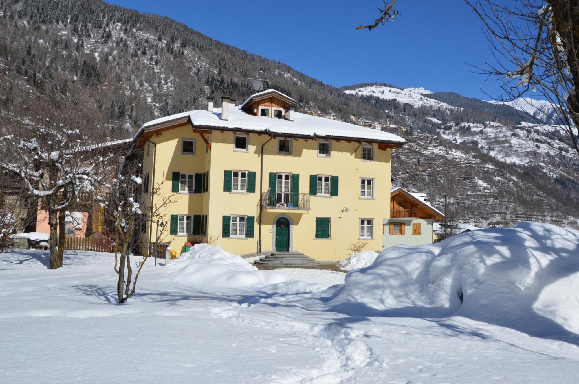 Casa Tomaselli Aparthotel Pellizzano Buitenkant foto