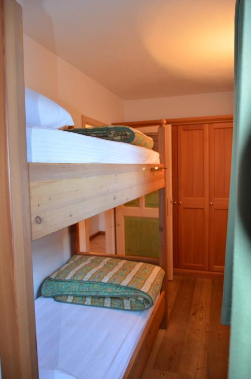 Casa Tomaselli Aparthotel Pellizzano Buitenkant foto